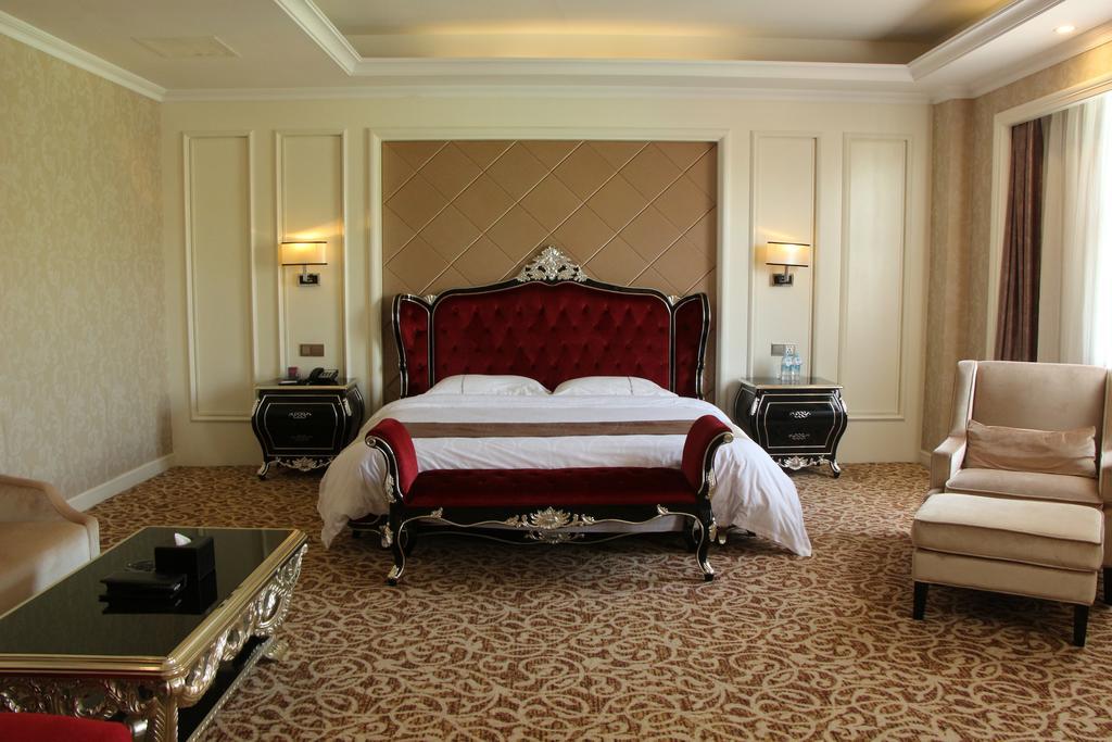 Zhuhai Rongfeng Hotel Esterno foto